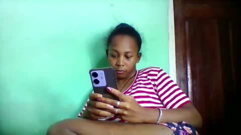 Snapshot of sandra1253099 chatting on 05.18.26 sandra1253099 online show from 05.18.26