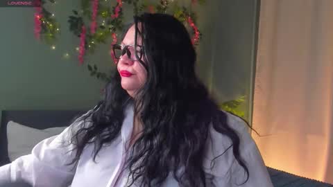 sandra__jacksen online show from 10.09.25