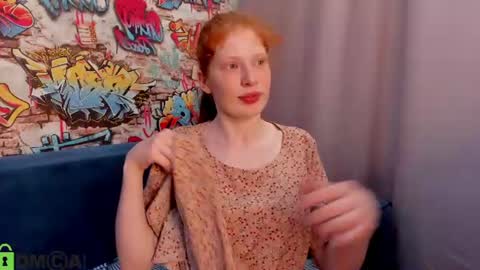 Snapshot of sandra__wilson chatting on 06.26.26 Sandra online show from 06.26.26