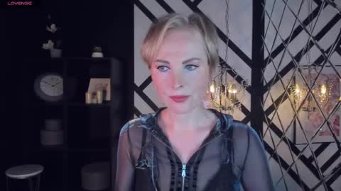 Sandra online show from 02.13.25