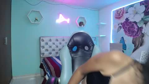 sandra  online show from 04.16.26