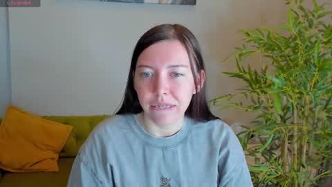 Snapshot of sandra_rosss chatting on 06.20.26 Sandra online show from 06.20.26