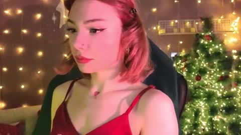 Sandy  online show from 12.23.25