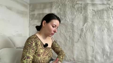 Snapshot of sandraschonherz chatting on 03.11.25 Sandra Schonherz online show from 03.11.25