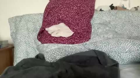 Sandro Andersom online show from 12.09.24