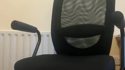 Sandro Andersom online show from 03.01.26