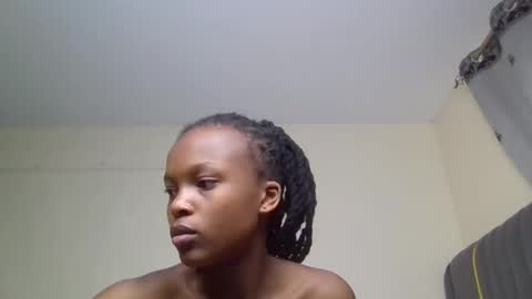 Snapshot of sandy_bby1 chatting on 09.13.25 sandy online show from 09.13.25