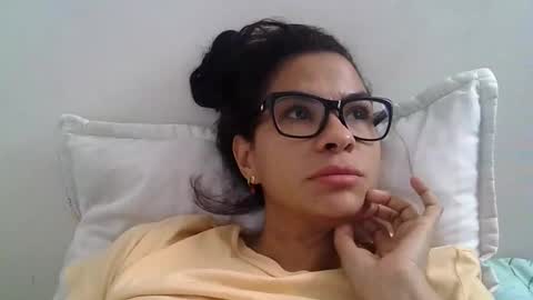 sandycrus112021 online show from 02.24.25