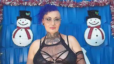 Sandy Rose online show from 12.13.24