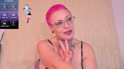 Sandy Rose online show from 10.10.25