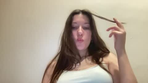 Snapshot of sandysun_shine chatting on 11.26.25 Sandy online show from 11.26.25