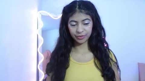 sandyy_tay online show from 11.22.25