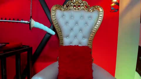 Snapshot of santa_m chatting on 12.31.24 sofia online show from 12.31.24