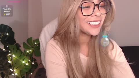 secret online show from 04.11.26