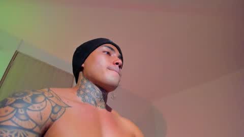 Santi Ferrer online show from 03.16.26