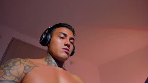 Santi Ferrer online show from 05.22.26