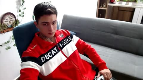 santi_ss online show from 04.06.26