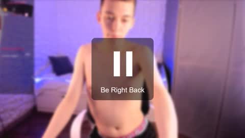 santiago__perez online show from 12.02.25