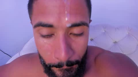 santiago_huntt online show from 09.23.25