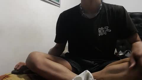 Santiago    online show from 10.01.25