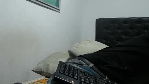 Santiago    online show from 10.07.25