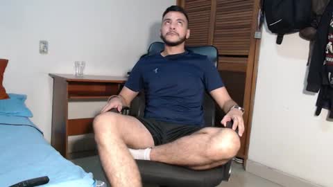 santiexxx online show from 10.14.25