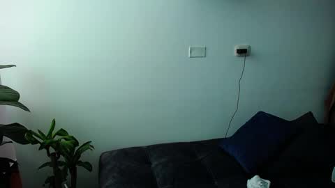 Snapshot of santii_rose chatting on 12.24.24 Santii online show from 12.24.24