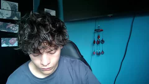 Snapshot of santii_rose chatting on 01.02.25 Santii online show from 01.02.25