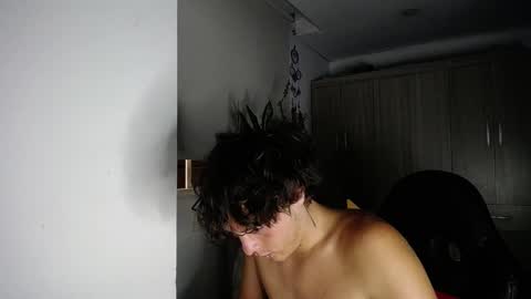 Snapshot of santii_rose chatting on 01.13.25 Santii online show from 01.13.25