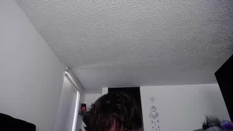 Snapshot of santii_rose chatting on 01.22.25 Santii online show from 01.22.25