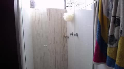 Snapshot of santii_rose chatting on 02.13.25 Santii online show from 02.13.25