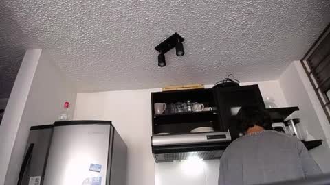 Snapshot of santii_rose chatting on 03.12.25 Santii online show from 03.12.25