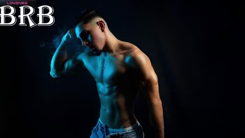 Santiago Seans online show from 11.09.25