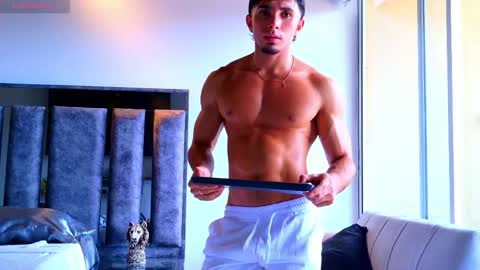 Santiago Seans online show from 05.31.26