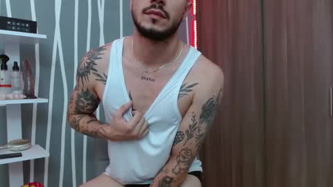 Santy Torres online show from 11.05.25