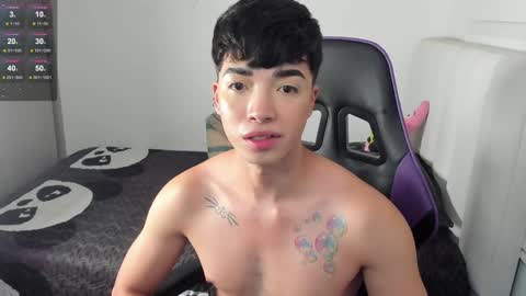 Snapshot of santy7u7 chatting on 12.03.24 Mr. Santiago online show from 12.03.24