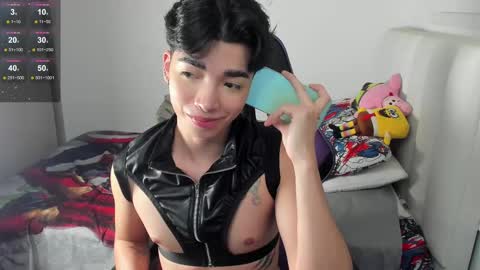 Snapshot of santy7u7 chatting on 02.16.25 Mr. Santiago online show from 02.16.25