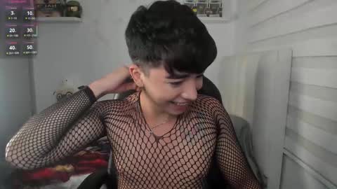 Snapshot of santy7u7 chatting on 03.08.26 Mr. Santiago online show from 03.08.26