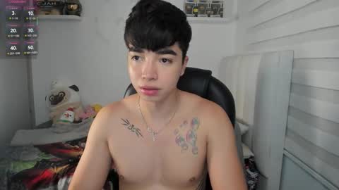 Snapshot of santy7u7 chatting on 03.17.26 Mr. Santiago online show from 03.17.26