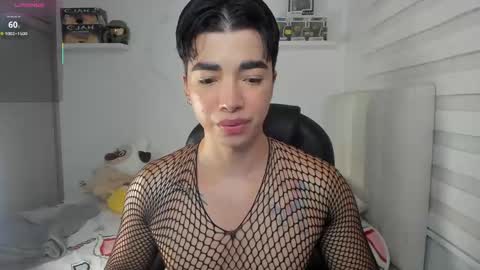 Snapshot of santy7u7 chatting on 05.03.26 Mr. Santiago online show from 05.03.26