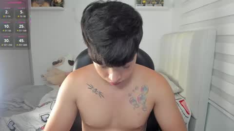 Snapshot of santy7u7 chatting on 05.16.26 Mr. Santiago online show from 05.16.26