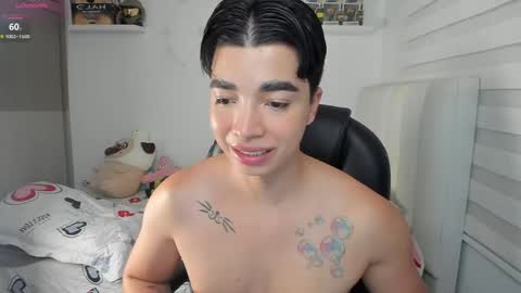 Snapshot of santy7u7 chatting on 05.23.26 Mr. Santiago online show from 05.23.26