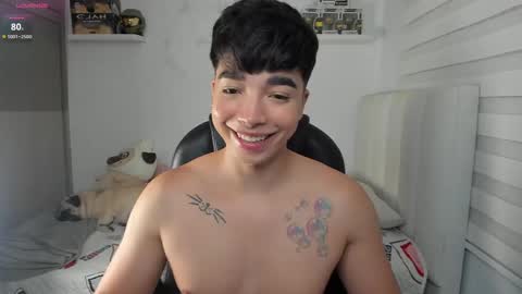 Snapshot of santy7u7 chatting on 05.26.26 Mr. Santiago online show from 05.26.26