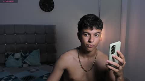 santy_stump online show from 11.22.25