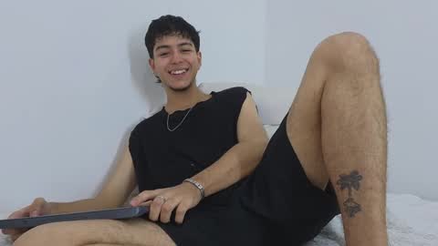 Snapshot of santybig18 chatting on 12.16.24 santybig18 online show from 12.16.24