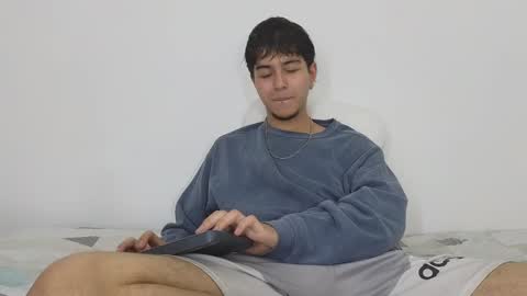 Snapshot of santybig18 chatting on 01.05.25 santybig18 online show from 01.05.25