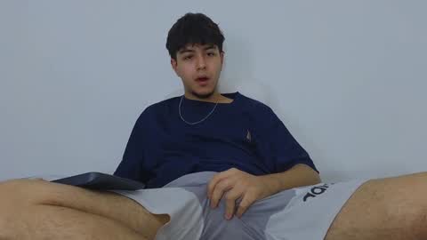 Snapshot of santybig18 chatting on 02.04.25 santybig18 online show from 02.04.25