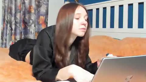 santythousand online show from 12.17.25