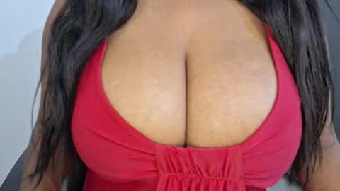 sanvi13 online show from 04.15.26