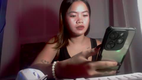 Snapshot of sapphire_amora chatting on 09.21.25 sapphire_amora online show from 09.21.25